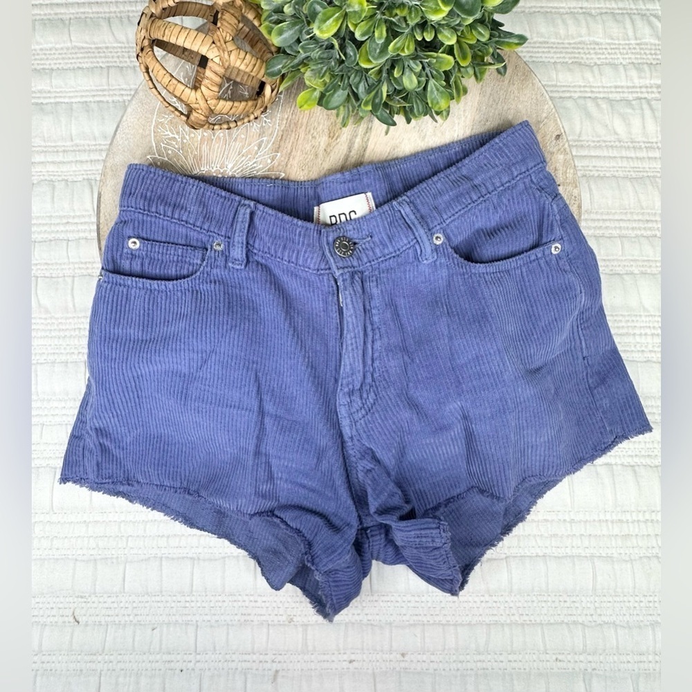 BDG Women’s Cutoff Corduroy Shorts Size 26
